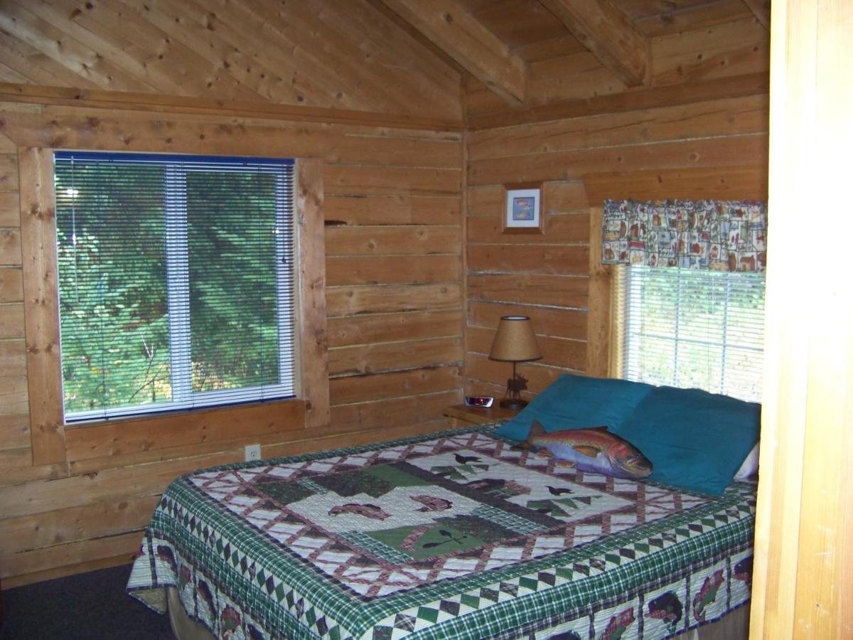 Box Canyon Cabins Сьюард Экстерьер фото